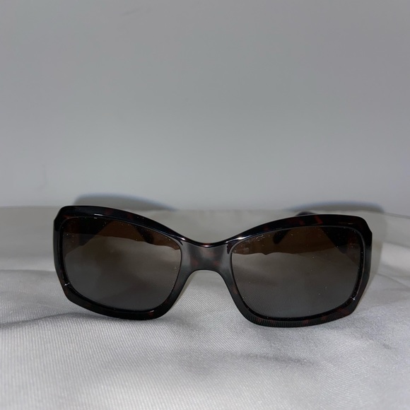 Tory Burch Tortoise Shell Polarized Sunglasses - Picture 2 of 3